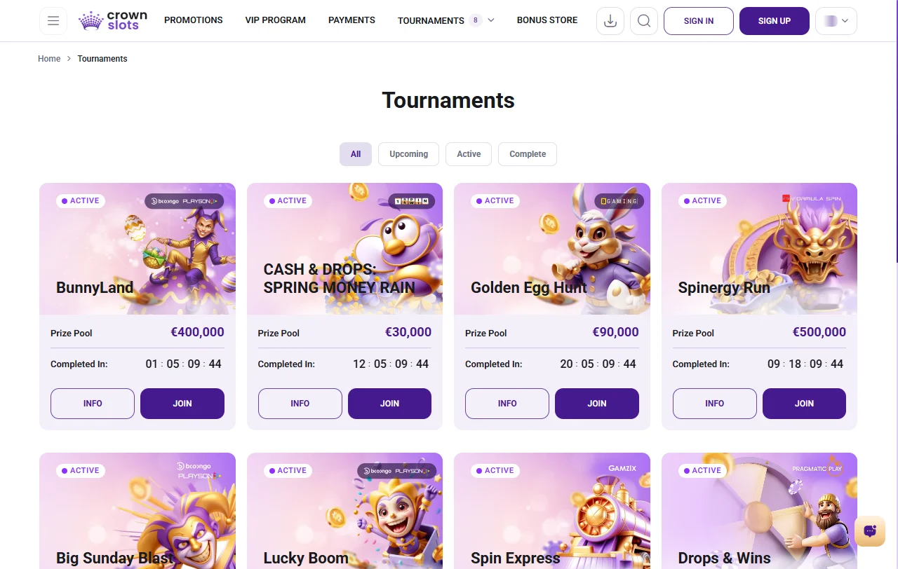 Welcome bonus promotion offering 100% match up to AUD 500 with free spins on CrownSlots Casino