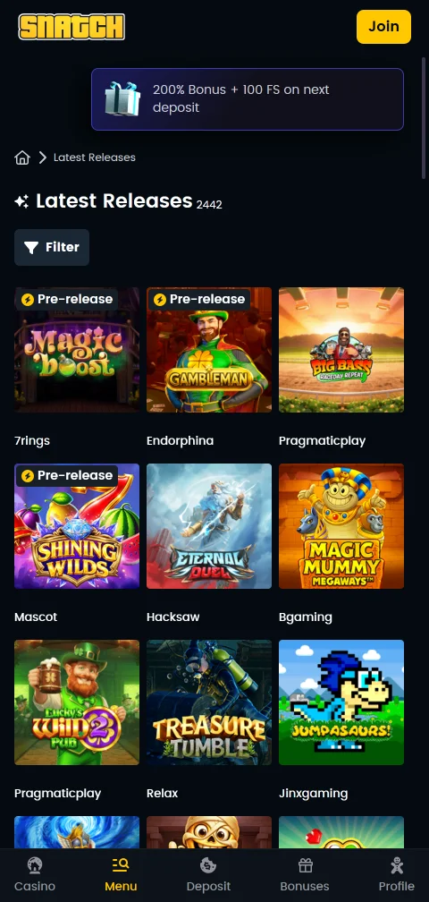 Deposit and withdrawal payment methods including e-wallets and cryptocurrency at Snatch Casino
